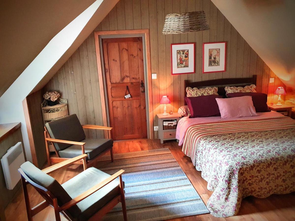 Le Triskelium Villa Landebaeron Exteriör bild