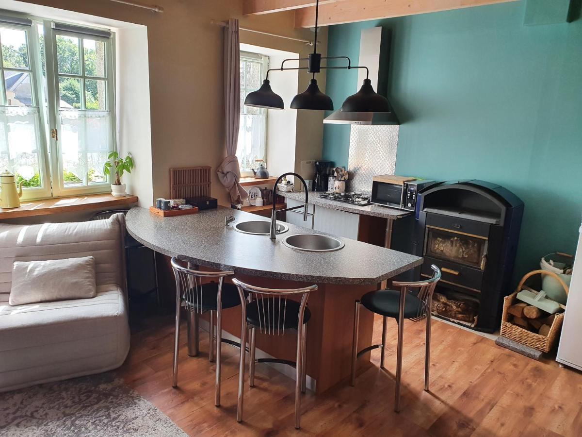 Le Triskelium Villa Landebaeron Exteriör bild
